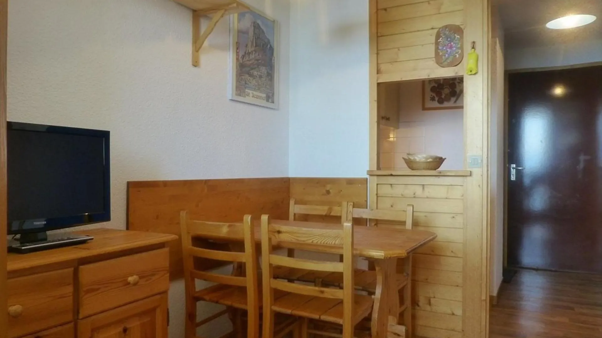 Appartement Pour 4 A Vallandry, Acces Direct Aux Pistes, Balcon, Animaux Admis - Fr-1-757-101 0*, Landry France